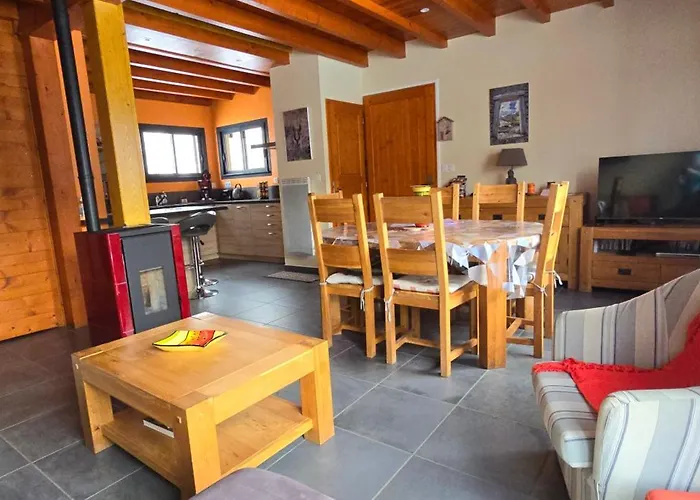 Semesterbostad Kermarsous