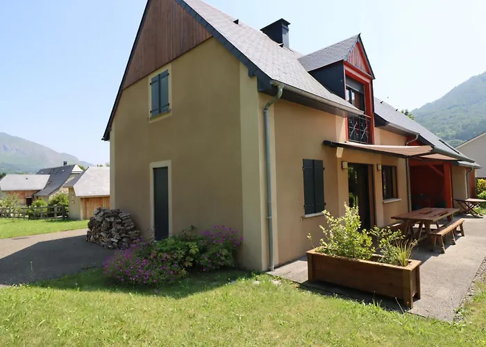 Semesterbostad Kermarsous